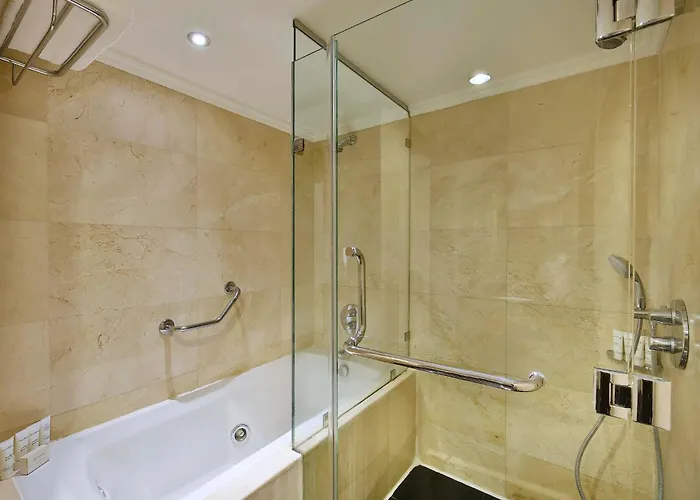 Crowne Plaza Amman By Ihg